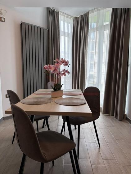 Apartament cu 2 camere decomandat, mobilat în Mamaia-Sat