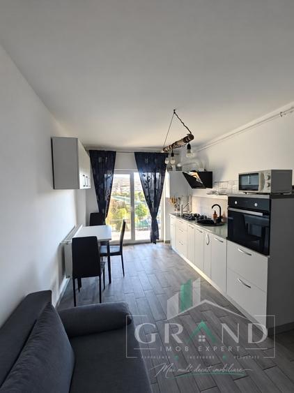 Apartament cu 2 camere semidecomandat, mobilat în Mărăști