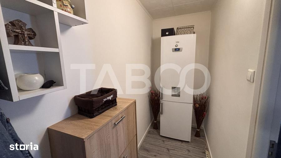 Apartament cu 2 camere decomandat în Vasile Aaron