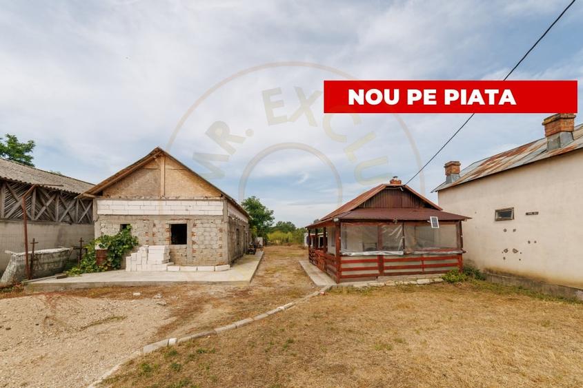 Casă individuală cu 1 camere cu Canalizare în Lunca Corbului