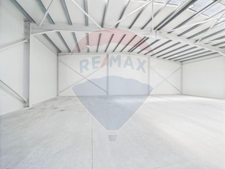 Spațiu industrial, de 580 mp, în Chiajna
