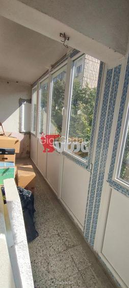 Apartament 3 camere Dacia de vanzare