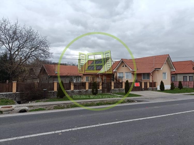 Casă individuală cu 5 camere cu Teren 3785 Mp în Brâncovenești