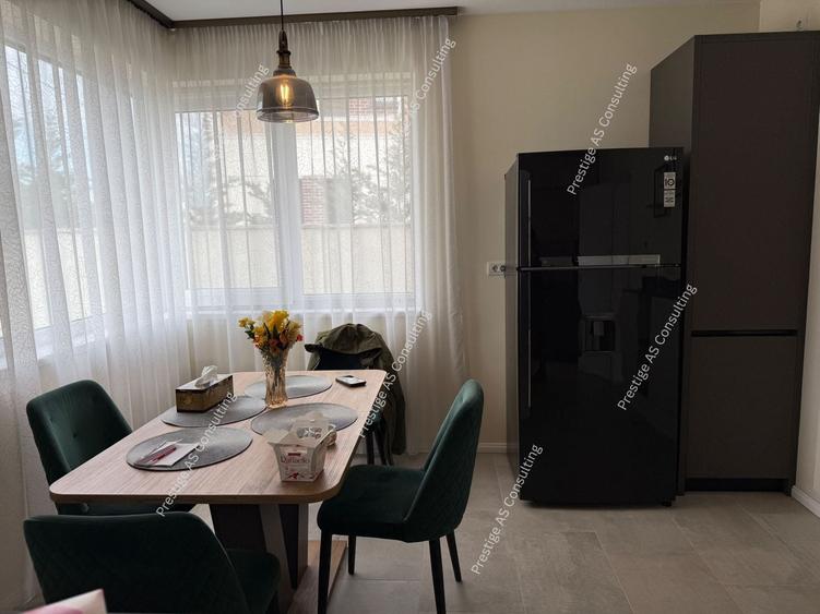 Duplex cu 4 camere cu Canalizare în Dumbrăvița