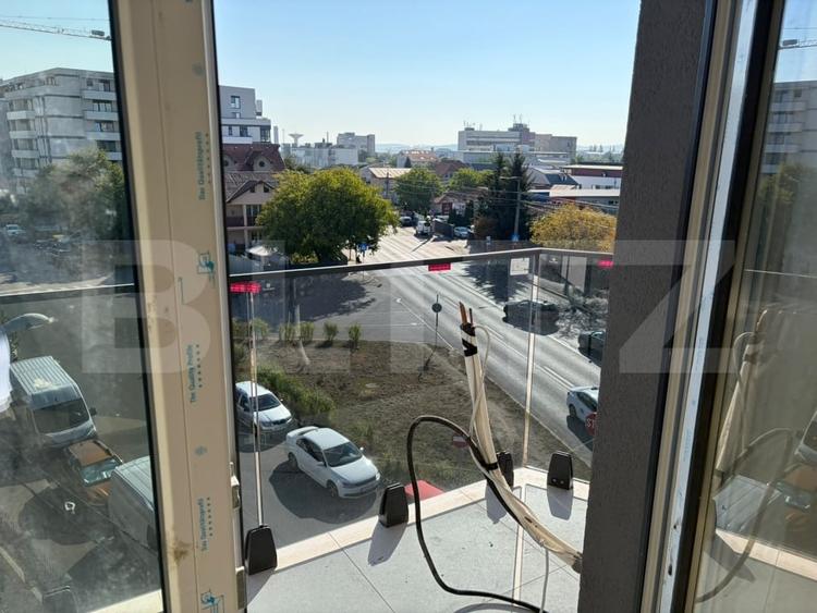 Apartament cu 2 camere semidecomandat în Mărăști