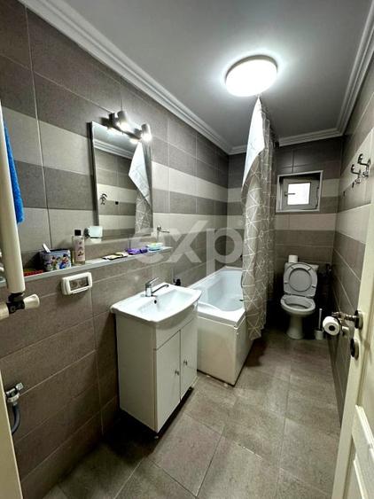 Apartament cu 3 camere decomandat, mobilat în Sebastian