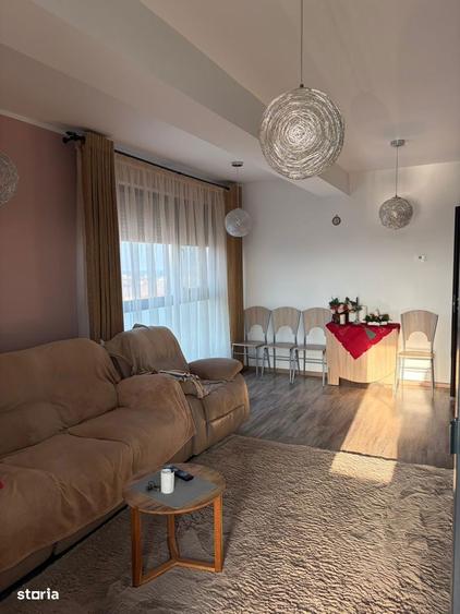 Apartament cu 2 camere decomandat, mobilat în Tomis Plus