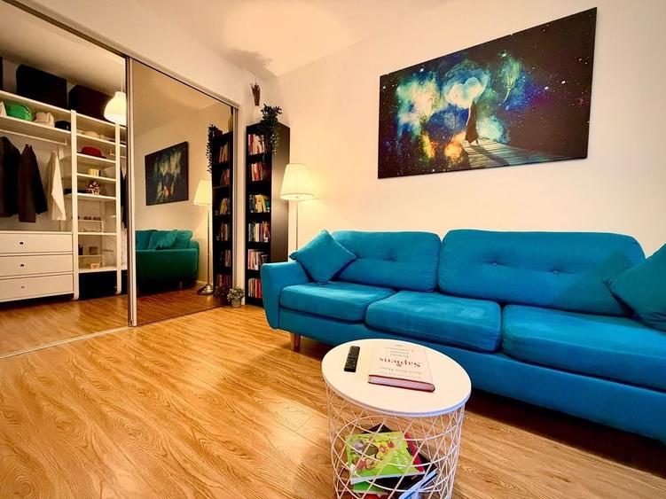 Apartament cu 2 camere semidecomandat în Central