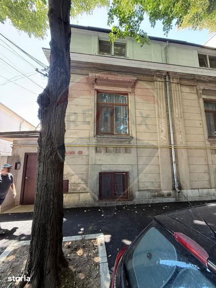 Garsonieră în Capitol