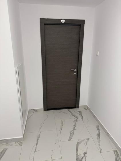 Apartament cu 2 camere decomandat în Lacul Tei