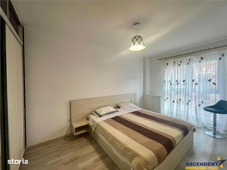Apartament cu 3 camere decomandat, mobilat în Tractorul