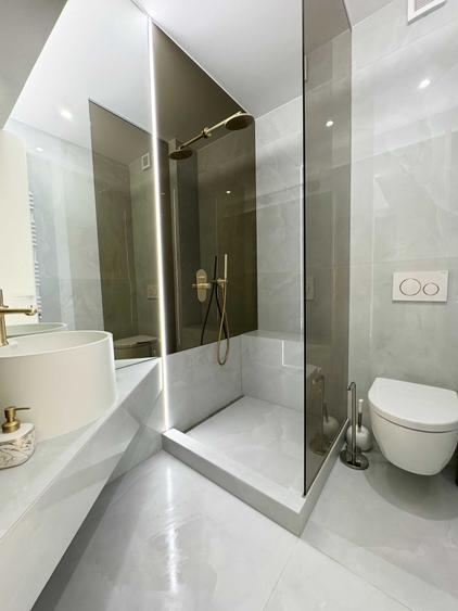 Apartament cu 3 camere decomandat în Pipera