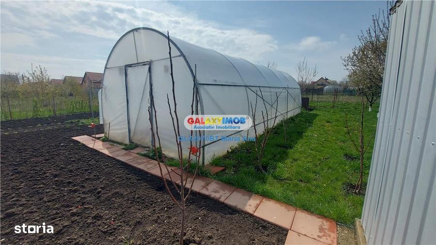 Casă cu 3 camere cu Teren 800 Mp în Mihai Eminescu