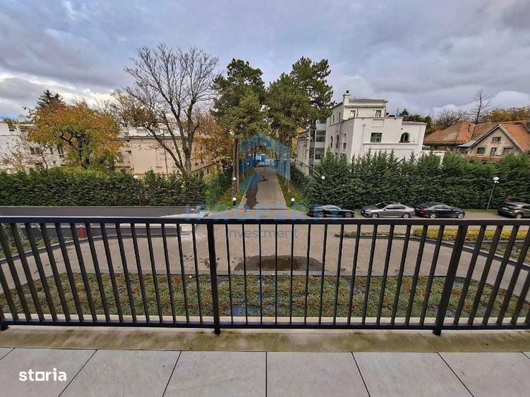 Apartament cu 4 camere, mobilat în Kiseleff