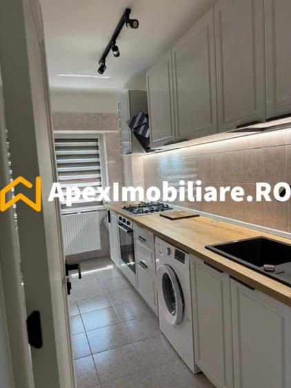 Garsonieră decomandată în Tei