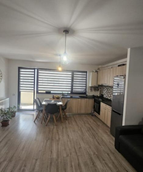 Apartament cu 2 camere semidecomandat în Florești — fotografia 2