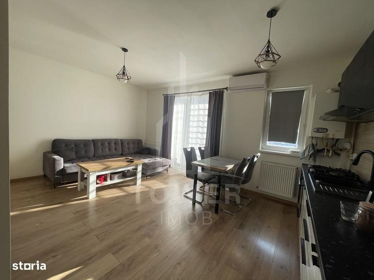 Apartament cu 3 camere decomandat în Turnișor