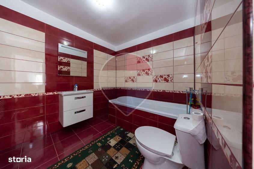 Casă cu 4 camere în Comana