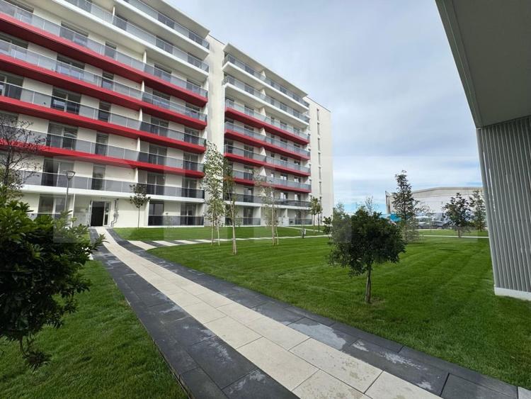 Apartament cu 2 camere semidecomandat, mobilat în Iris