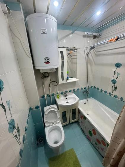 Apartament cu 2 camere decomandat în P-ța Victoriei