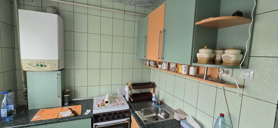 Vand apartament 2 camere - 1