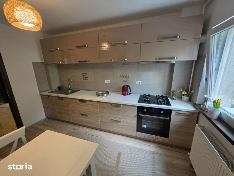 Apartament cu 4 camere decomandat în Tomis Nord