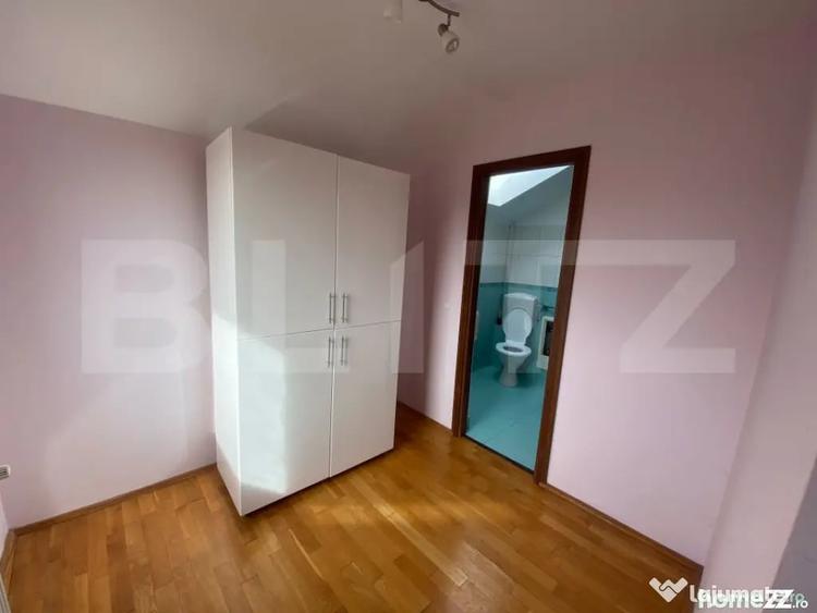 Casă cu 5 camere cu Teren 750 Mp în Moșnița Nouă