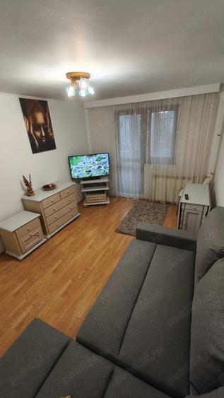 Apartament cu 2 camere decomandat în Militari