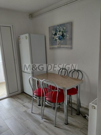 Apartament cu 2 camere decomandat în Lipovei