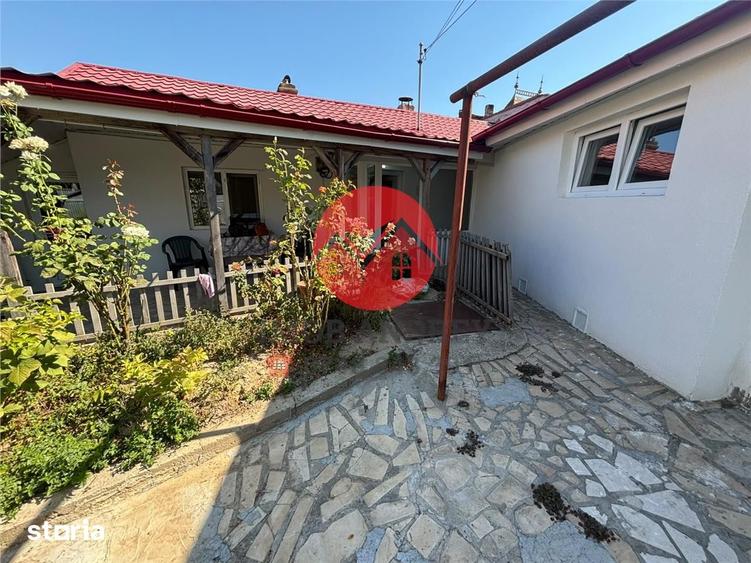 Casă cu 3 camere cu Teren 136 Mp în Central
