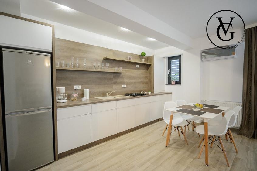 Apartament cu 2 camere semidecomandat, mobilat în Mamaia-Sat