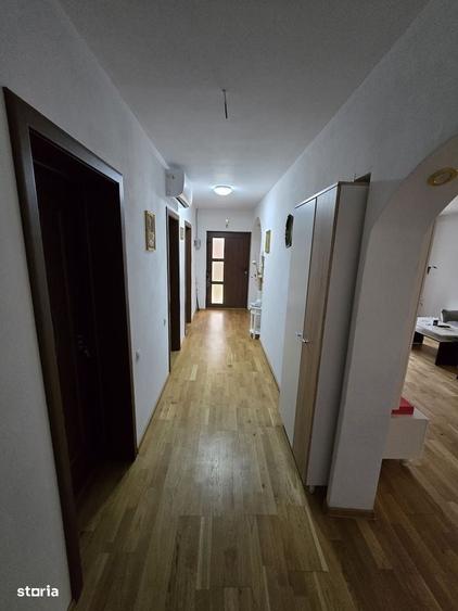 Casă cu 3 camere în Central