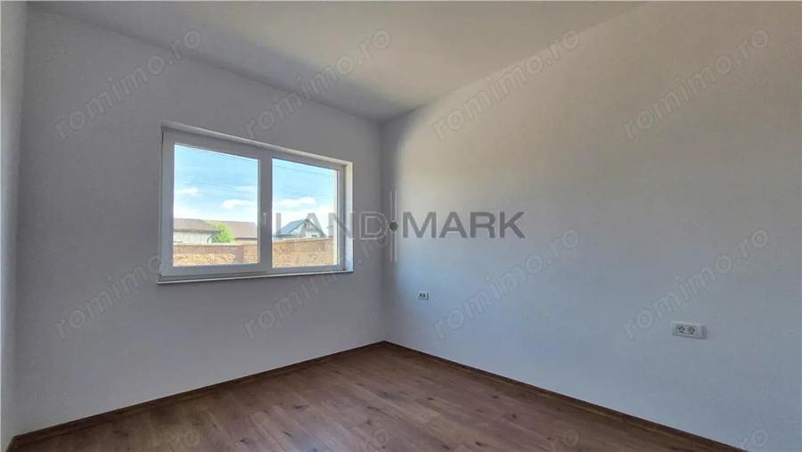 Casă cu 5 camere cu Teren 323 Mp în Central