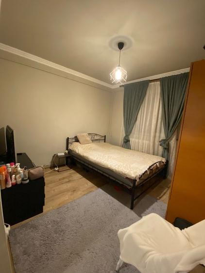 Apartament cu 2 camere decomandat în Podul de Fier