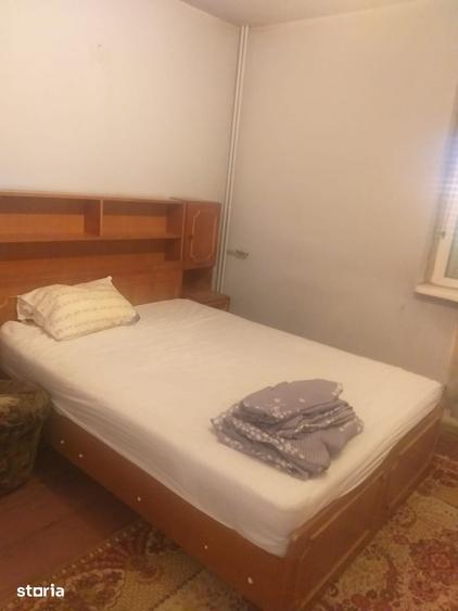 Decomandat, et. 3/4, 61 mp, Rovine- fosta Wiessana - 1