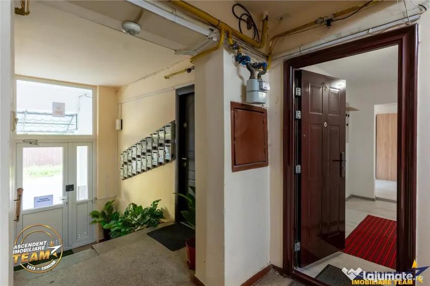 Apartament cu 2 camere semidecomandat în Nord