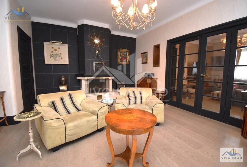 Apartament cu 6 camere decomandat, mobilat în Cotroceni