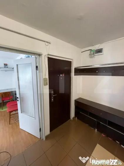 Apartament cu 3 camere decomandat în Lăpuș