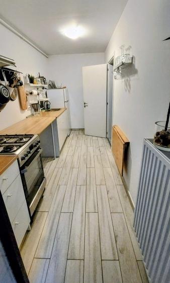 Garsonieră decomandată în Drumul Taberei
