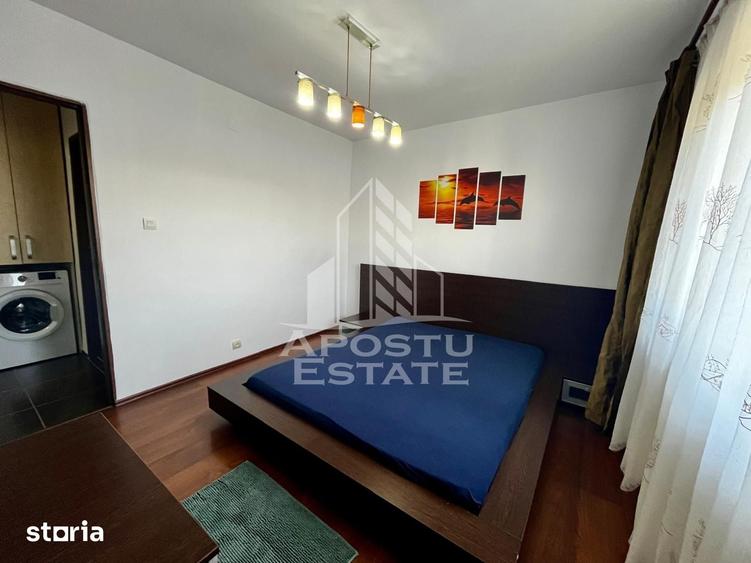 Apartament cu 3 camere decomandat în Est