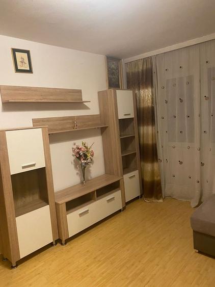Apartament cu 2 camere zona Podu ROS semidecomandat - 4