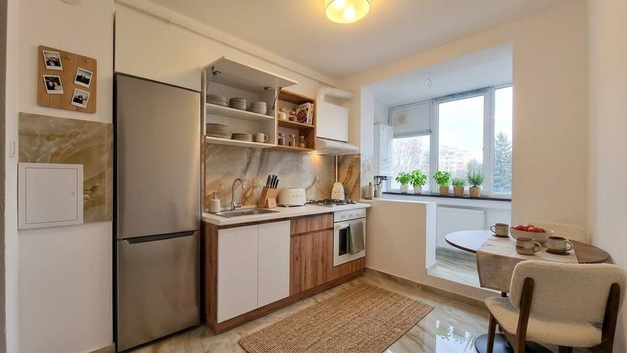 Apartament cu 2 camere semidecomandat, mobilat în Gării
