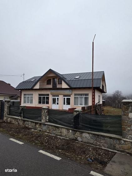 Spațiu comercial, de 150 mp, în Lunca