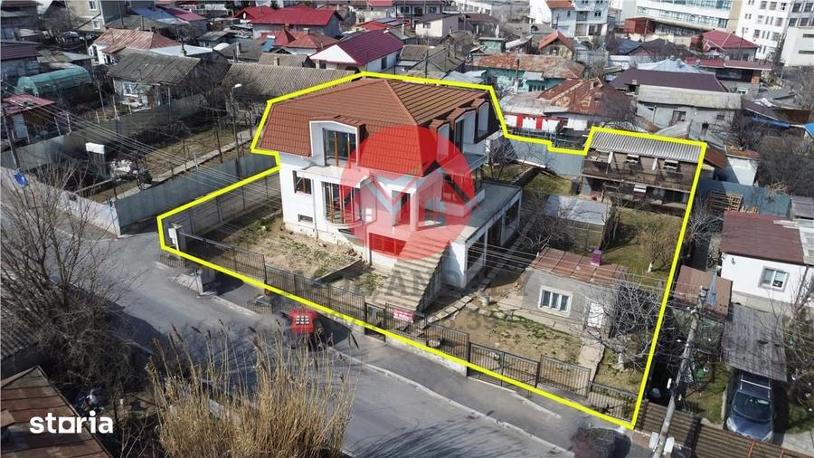 Casă cu 8 camere cu Teren 719 Mp în Ultracentral