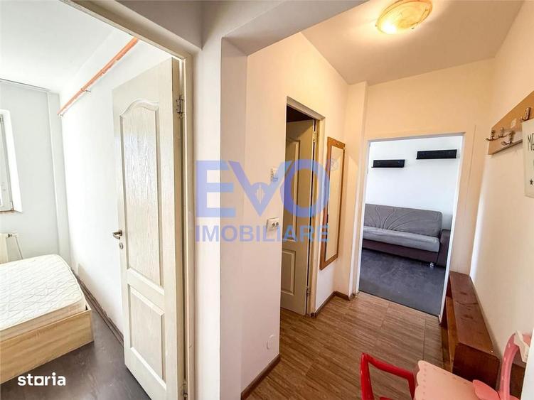 Apartament cu 3 camere în Tătărași