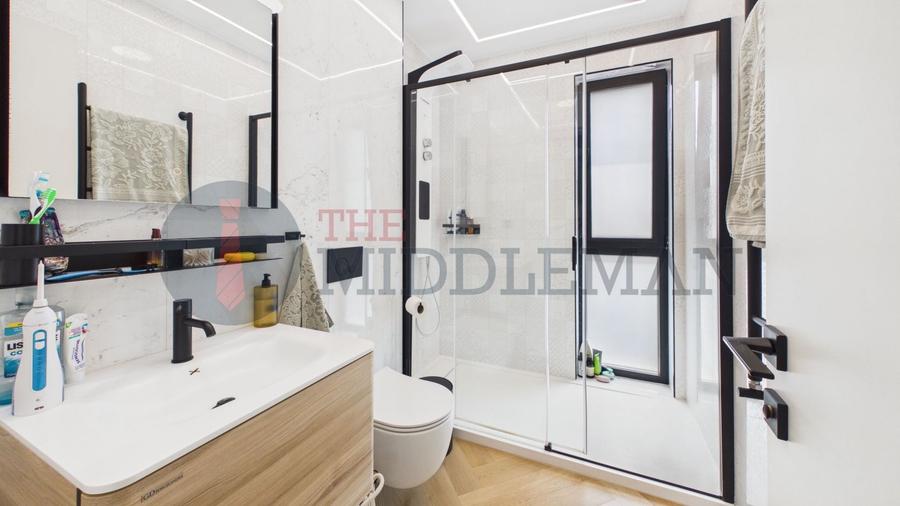 Apartament cu 4 camere semidecomandat, mobilat în Nord