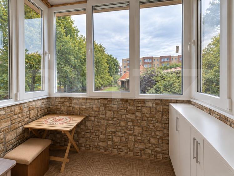 Apartament cu 2 camere semidecomandat, mobilat în Ceangăi