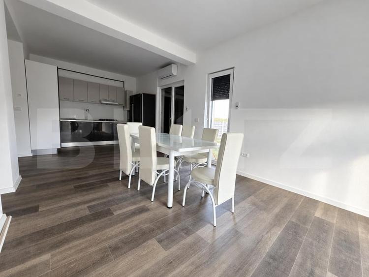 Apartament cu 3 camere decomandat, mobilat în Ghiroda
