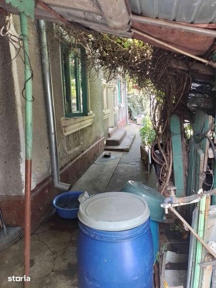 Casă cu 2 camere cu Teren 220 Mp în Central