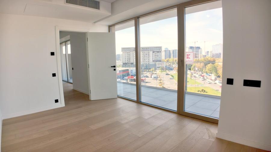 Apartament cu 3 camere în Petricani